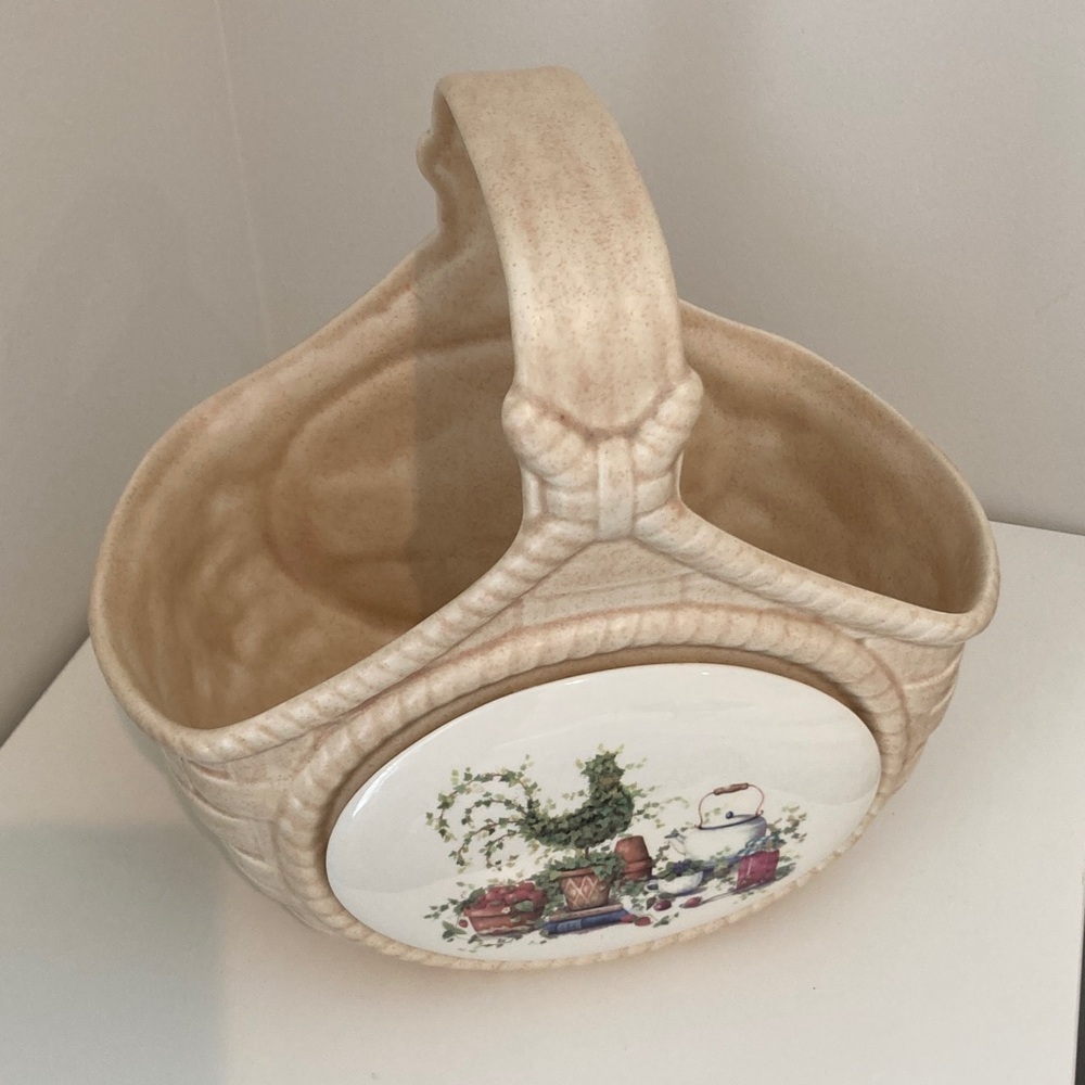 Elegant Cream Ceramic Basket with Handle